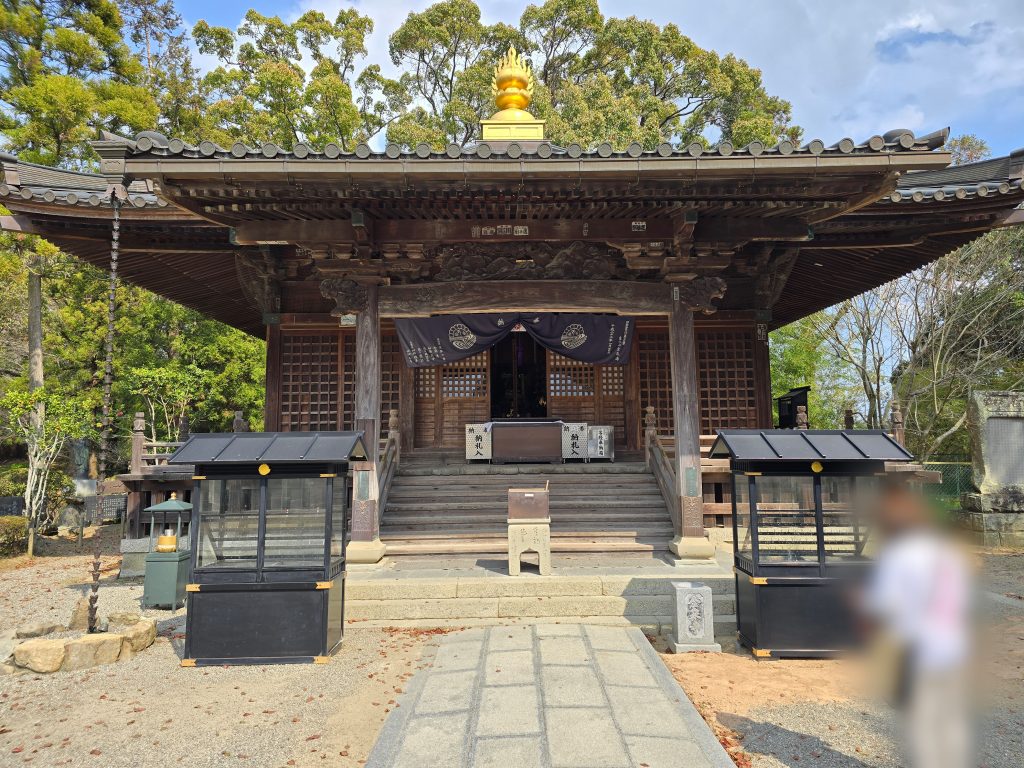 四国八十八ヶ所霊場　第３番札所　金泉寺　大師堂